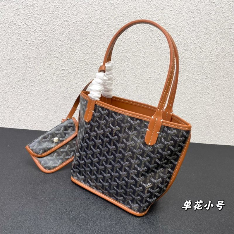 Goyard Shopping Bags